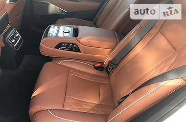 Седан Kia K900 2019 в 