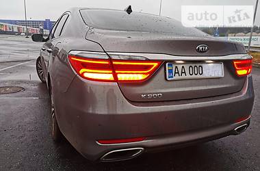 Седан Kia K900 2016 в 