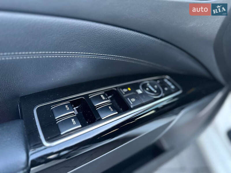 Седан Kia K900 2015 в Львове фото 19 Седан Kia K900 2015 в Львове
