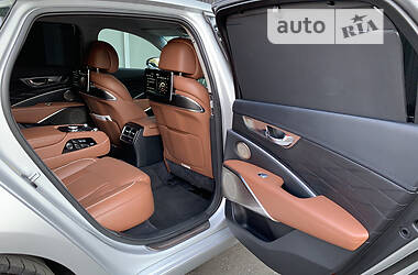 Седан Kia K9 2018 в 