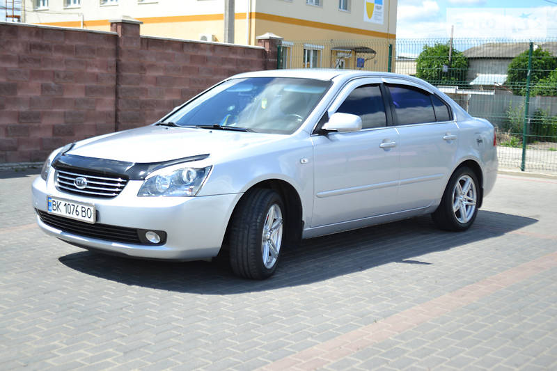 Седан Kia Magentis 2006 в Ровно