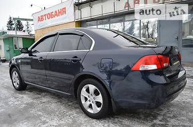 Седан Kia Magentis 2010 в Тернополе