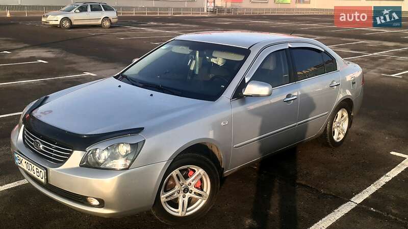 Седан Kia Magentis 2006 в Ровно
