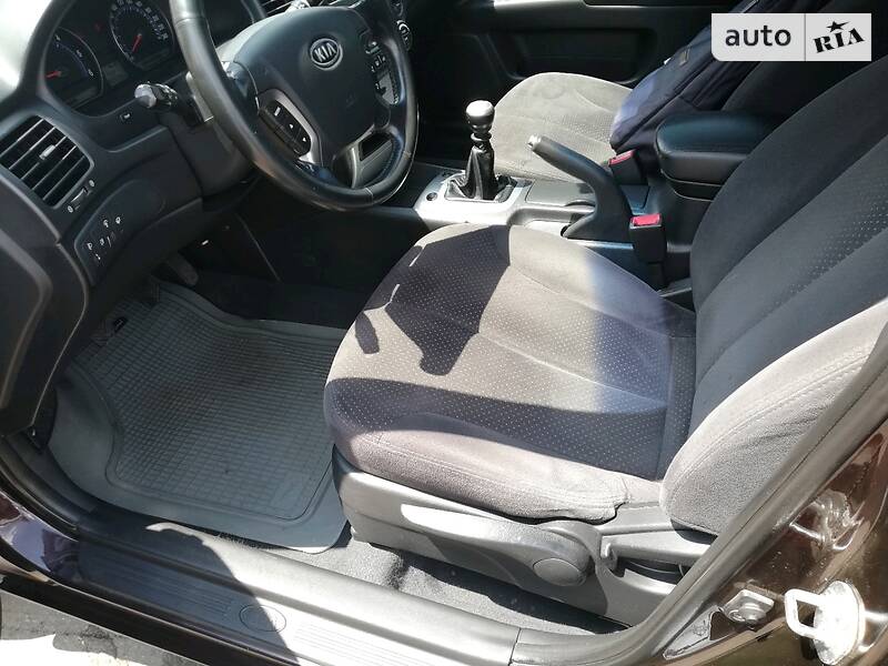 Седан Kia Magentis 2007 в Николаеве