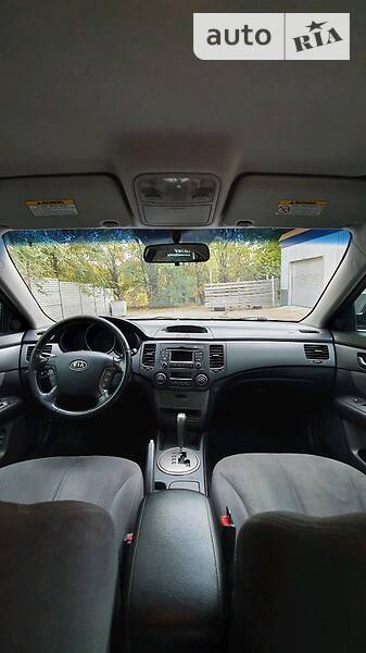 Седан Kia Magentis 2009 в Днепре