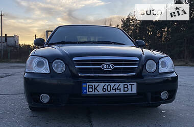 Седан Kia Magentis 2006 в Вараше