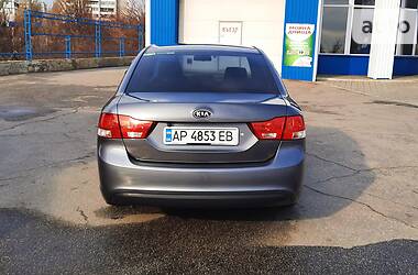 Седан Kia Magentis 2009 в Запорожье