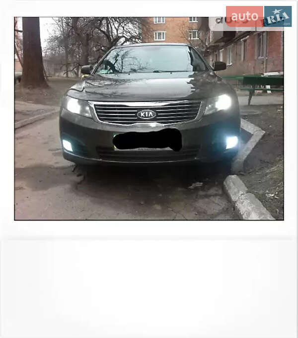 Седан Kia Magentis 2008 в Нововолынске