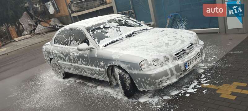 Седан Kia Magentis 2006 в Києві