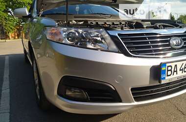 Седан Kia Magentis 2009 в 