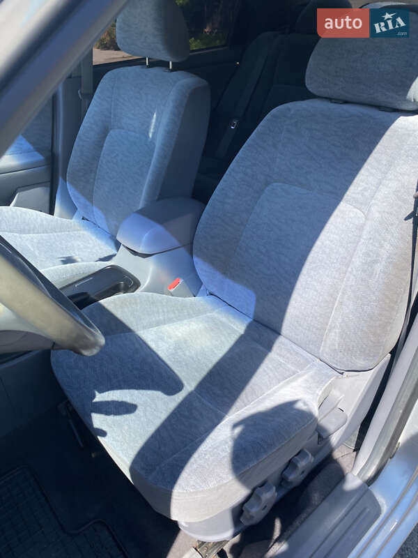 Седан Kia Magentis 2005 в Луцьку