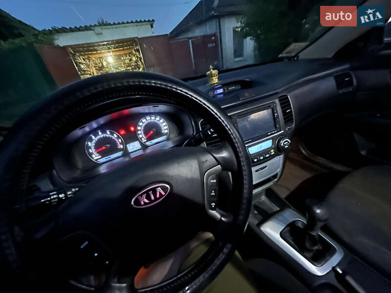 Седан Kia Magentis 2008 в Харькове фото 4 Седан Kia Magentis 2008 в Харькове