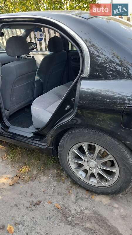 Седан Kia Magentis 2004 в Білій Церкві