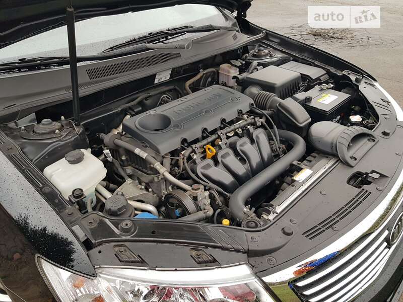 Седан Kia Magentis 2008 в Крижополі