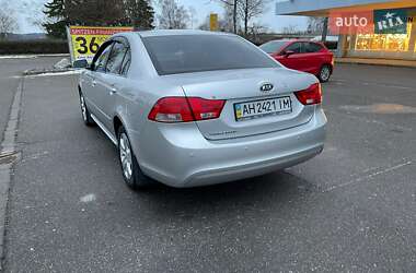 Седан Kia Magentis 2009 в 