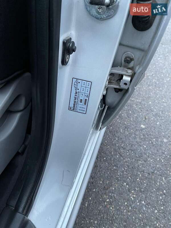 Седан Kia Magentis 2009 в Львові фото 24 Седан Kia Magentis 2009 в Львові