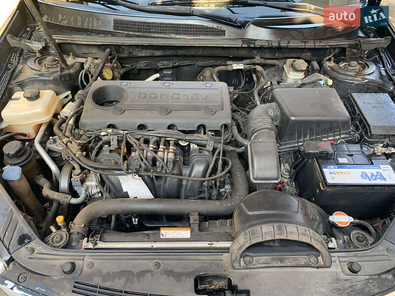 Седан Kia Magentis 2008 в Чернівцях