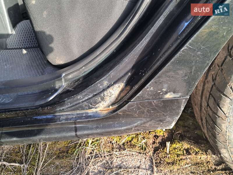 Седан Kia Magentis 2008 в Львове