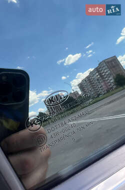 Седан Kia Magentis 2009 в 