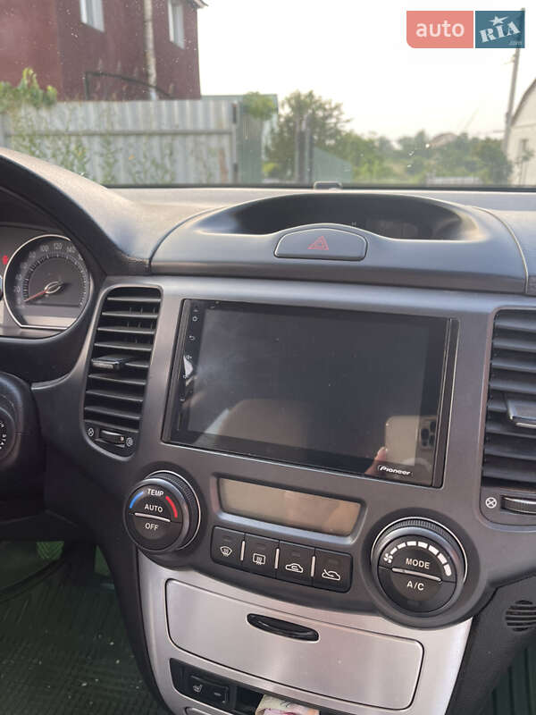 Седан Kia Magentis 2007 в Хмельницком