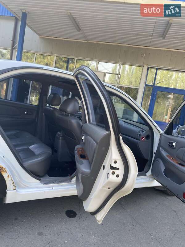 Седан Kia Magentis 2001 в Краматорську