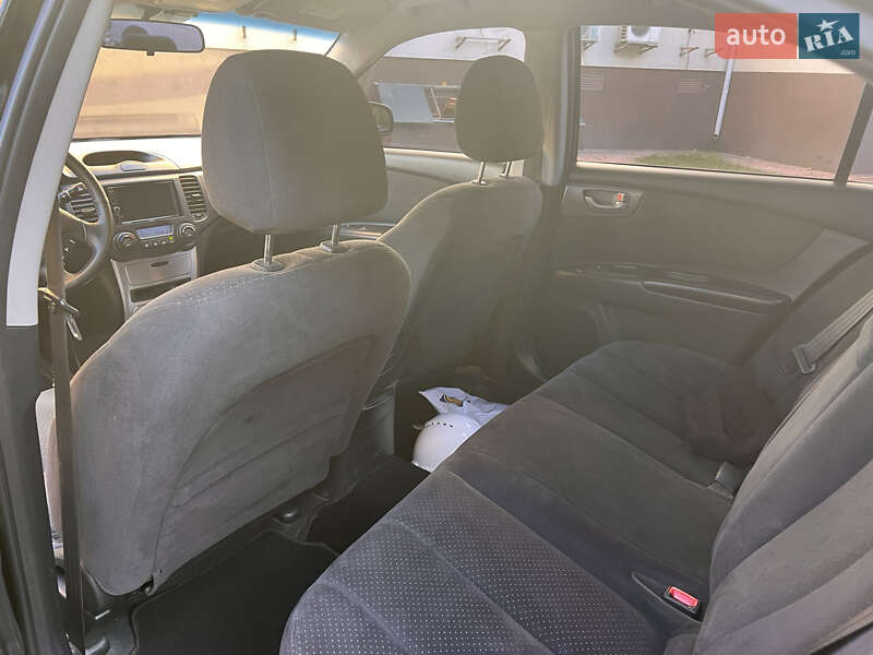 Седан Kia Magentis 2008 в Киеве