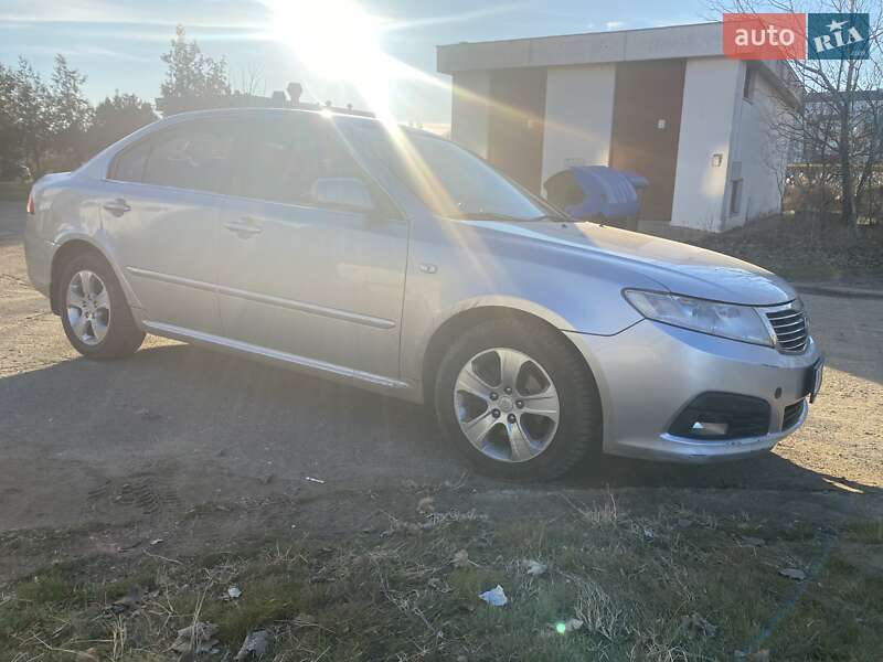 Седан Kia Magentis 2009 в Ирпене