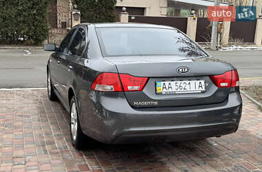 Седан Kia Magentis 2008 в Києві