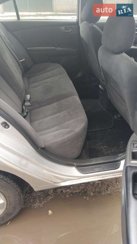 Седан Kia Magentis 2007 в Харькове