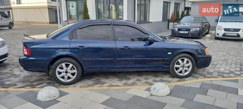 Седан Kia Magentis 2003 в Ивано-Франковске