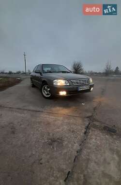 Седан Kia Magentis 2002 в Конотопе