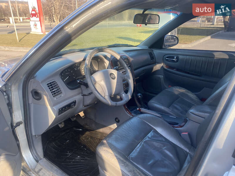 Седан Kia Magentis 2004 в Виннице