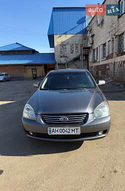 Седан Kia Magentis 2007 в Славянске