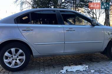 Седан Kia Magentis 2008 в Львові