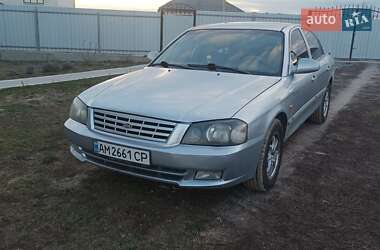 Седан Kia Magentis 2001 в Микуличах