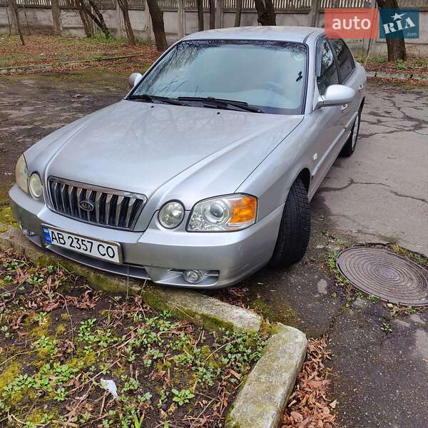 Седан Kia Magentis 2003 в Могилев-Подольске