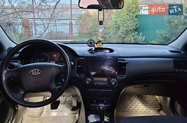 Седан Kia Magentis 2005 в 