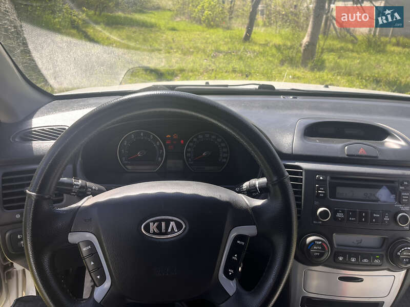 Седан Kia Magentis 2008 в Арцизові