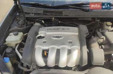 Седан Kia Magentis 2006 в 