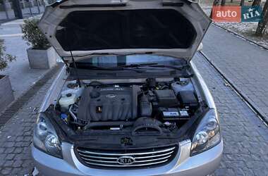 Седан Kia Magentis 2008 в 