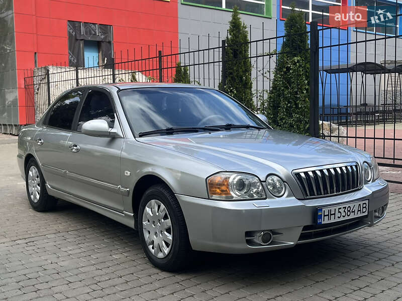 Седан Kia Magentis 2002 в Одессе