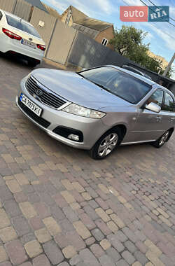 Седан Kia Magentis 2008 в Умані