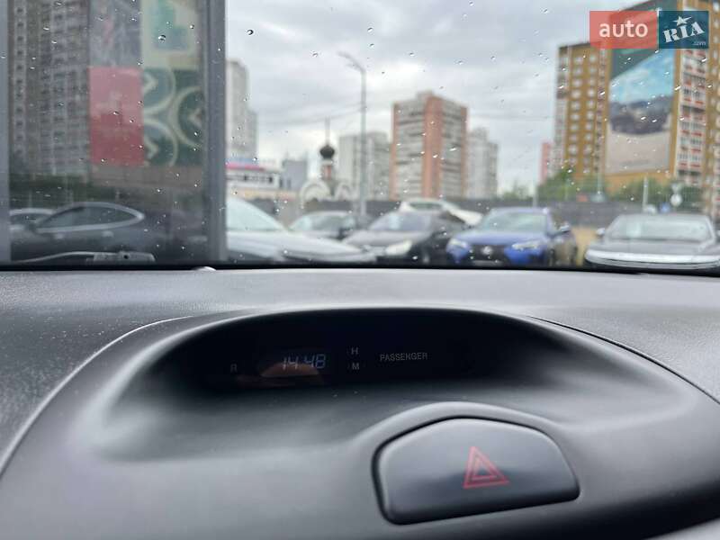 Седан Kia Magentis 2008 в Киеве
