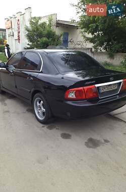 Седан Kia Magentis 2004 в 