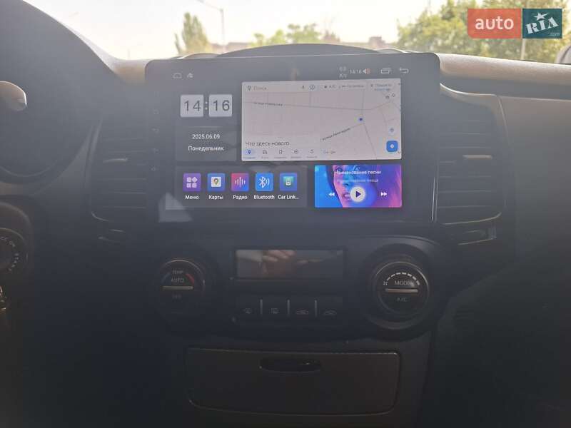Седан Kia Magentis 2009 в Николаеве