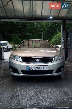 Седан Kia Magentis 2008 в Львові