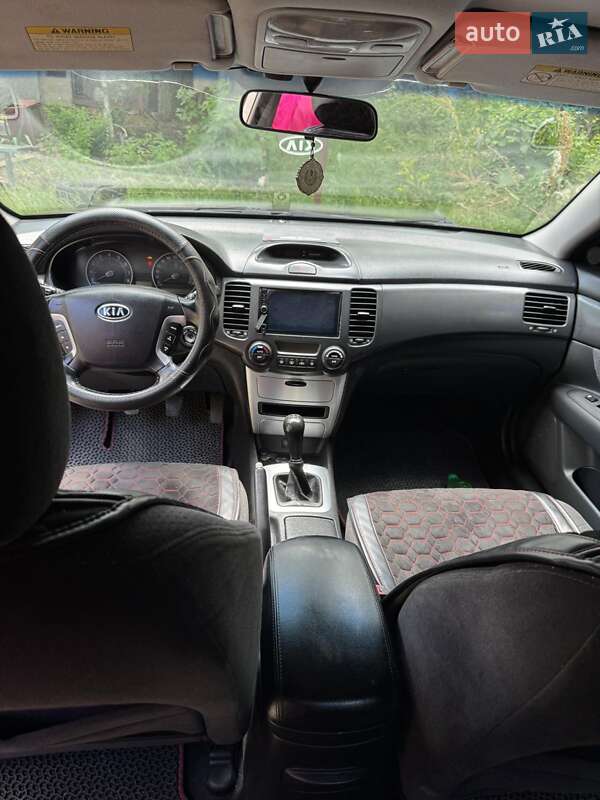 Седан Kia Magentis 2006 в Олександрії