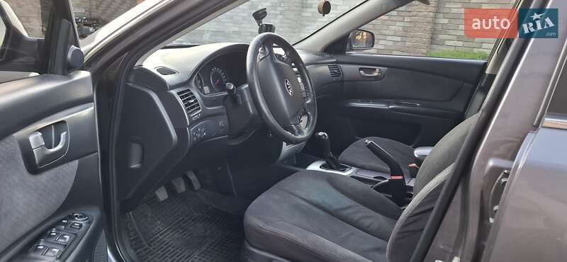 Седан Kia Magentis 2007 в Бузовій