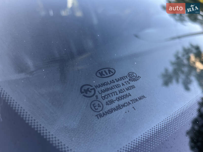 Седан Kia Magentis 2008 в Миколаєві