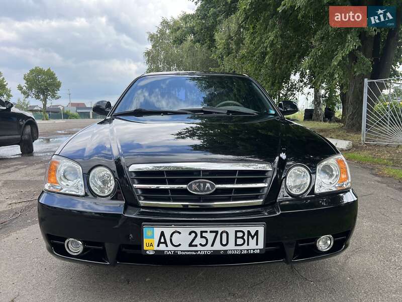 Седан Kia Magentis 2004 в Луцке